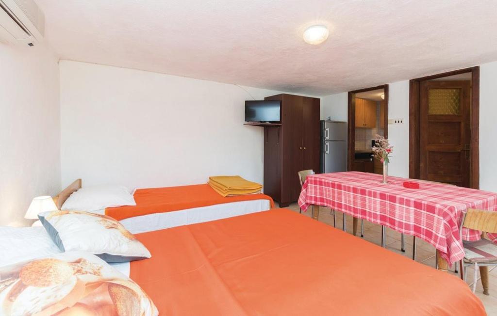 Apartmani Cizmesija Tkon Zewnętrze zdjęcie